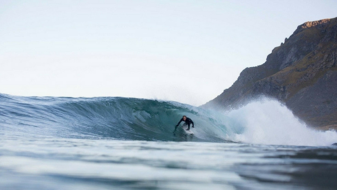 lofoten surfing feature