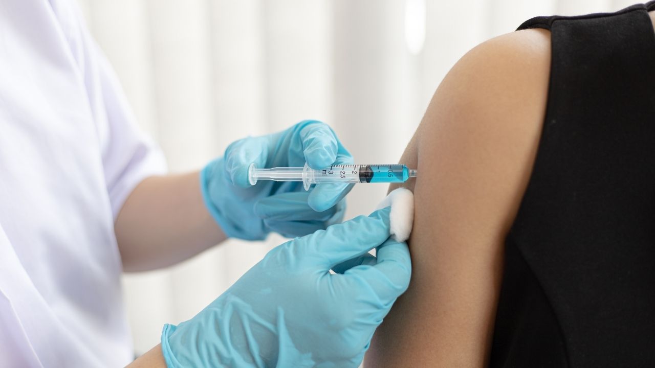 Biden Administration Wants Businesses To Move Forward With Vaccine And Testing Requirements
