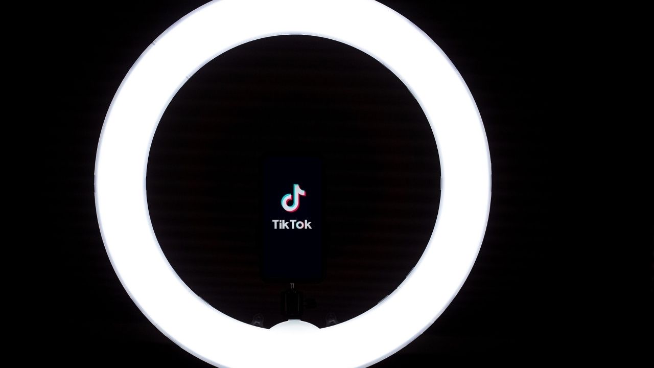 Can TikTok Help Businesses Recruit Younger Professionals