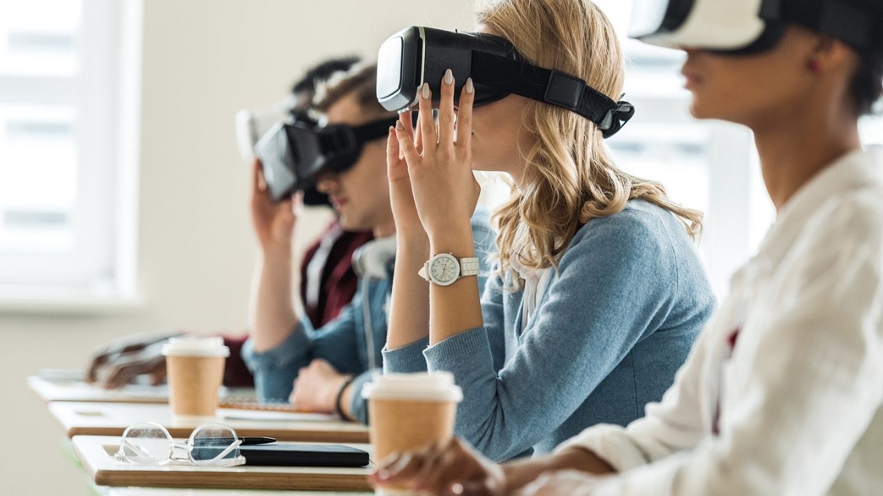 UK Professionals Are Ready To Embrace The Metaverse Within The Workplace