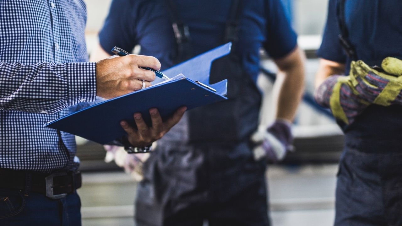 Why BlueCollar Workers Want WhiteCollar Positions Allwork.Space