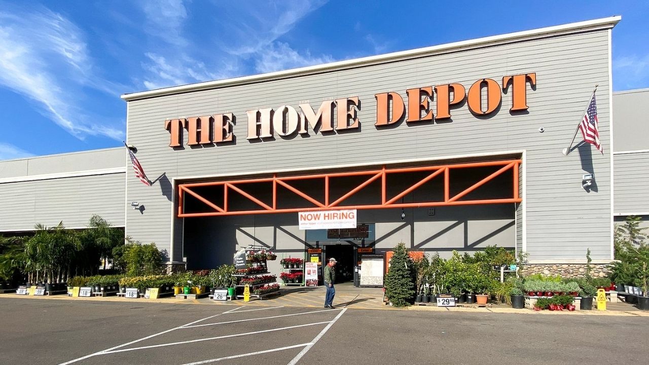 Home Depot Ramps Up Hiring To Combat The Ongoing Labor Shortage