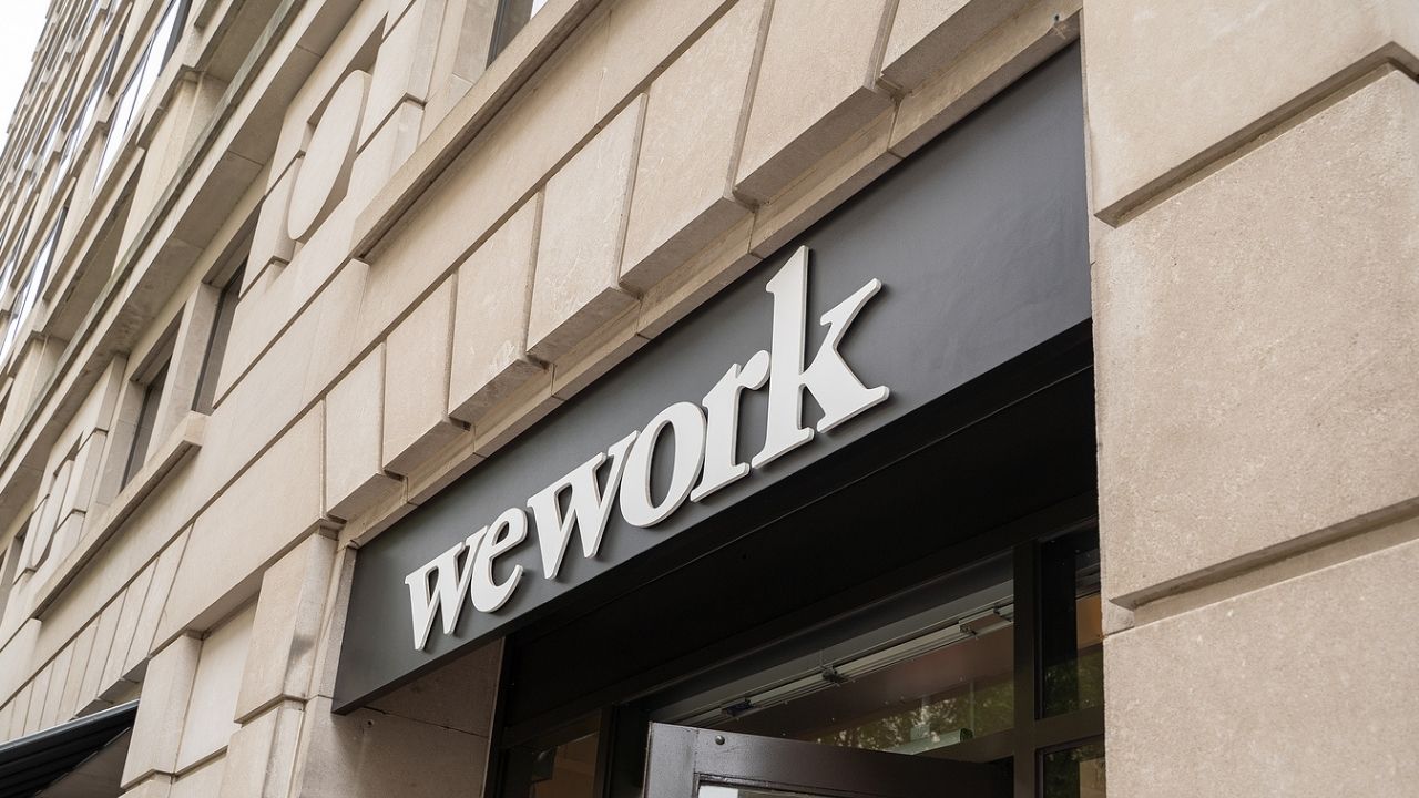 WeWork 2021 Fourth Quarter Report Reveals Narrowed Losses But Decrease In Annual Revenue