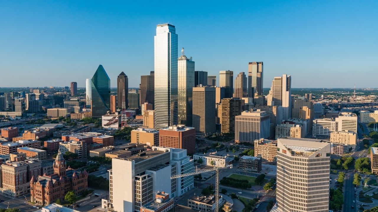 Dallas-Fort Worth adds over 275000 jobs
