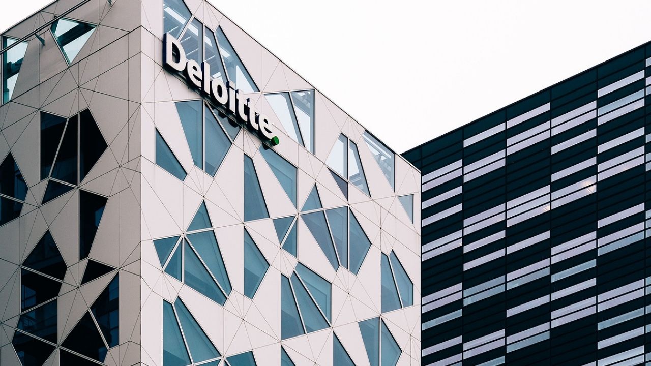 Deloitte Reduces London Office Footprint Due To Hybrid Work