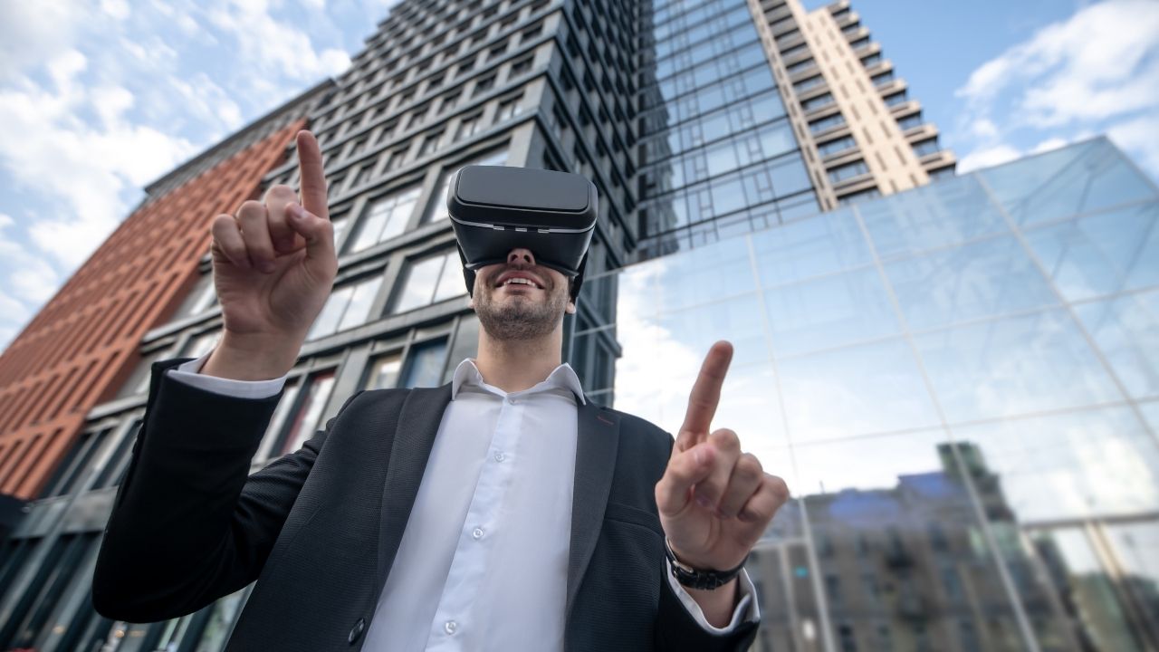 The Metaverse Comes To Corporate Training