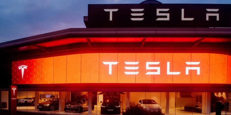 Tesla Continues To Conduct Layoffs And Rescind Job Offers