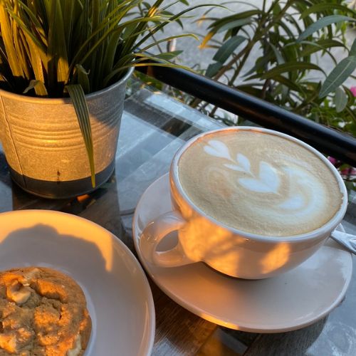 5 estaciones de trabajo gratuitas que no son Starbucks