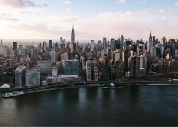 New York Office Demand Falls To Lowest Rate Since February 2021