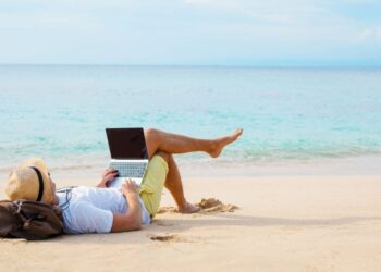 Exploring the Unstoppable Rise of Digital Nomads