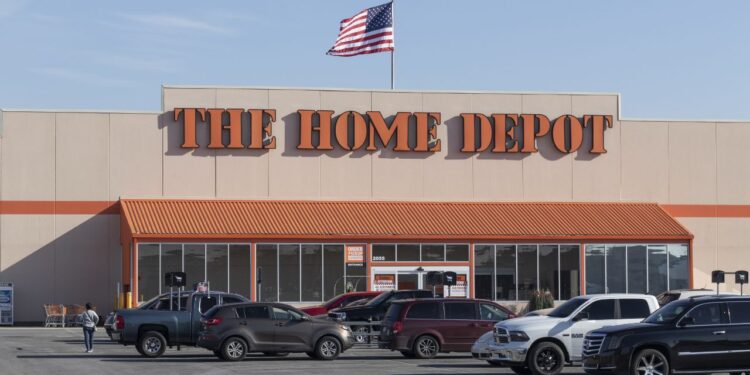 Home Depot to increase staff pay by $1 billion