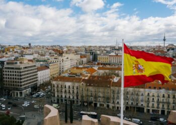 Spain Cracking Down On Digital Nomads Who Commit Tax Fraud