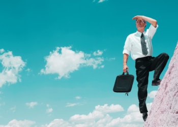 New US labor data suggests slowing job market as recurring unemployment claims soar to highest level since November 2021