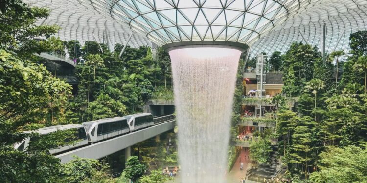 Asia's First Pay-Per-Minute Workspace Lands in Singapore Changi Airport