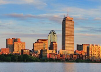 Massachusetts Considers a Four-Day Workweek Pilot