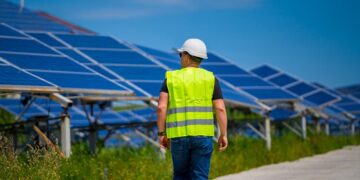 Clean Energy Sector to See Higher Wage Requirements with New U.S. Subsidy Rules