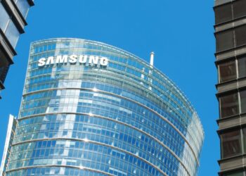 Samsung To Cut Up to 30% of Overseas Staff by End of 2024