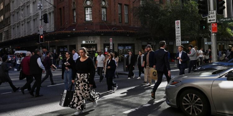 Australia Job Surge Continues In Strong Labor Market