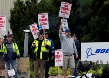 Boeing Strike Enters Fourth Week As Talks Fail, Costing Company $1 Billion Monthly