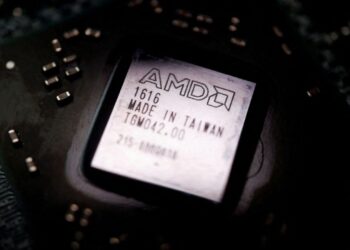 AMD Cuts 1,000 Jobs to Shift to AI Chips to Compete With Nvidia