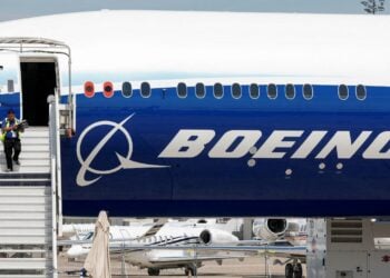 Boeing Starts Issuing Layoff Notices For 17,000 Workers