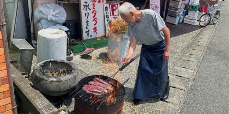 Business Bankruptcies Surge 66% In Japan Due to Labor Shortage