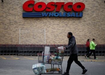 Costco Shareholders Buck Corporate Trends, Overwhelmingly Reject Call For Review Of Diversity Initiatives