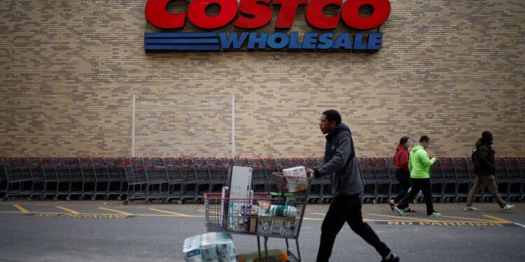 Costco Shareholders Buck Corporate Trends, Overwhelmingly Reject Call For Review Of Diversity Initiatives