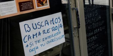 Spain Ends 2024 with 2.56M Unemployed, Lowest Since 2007