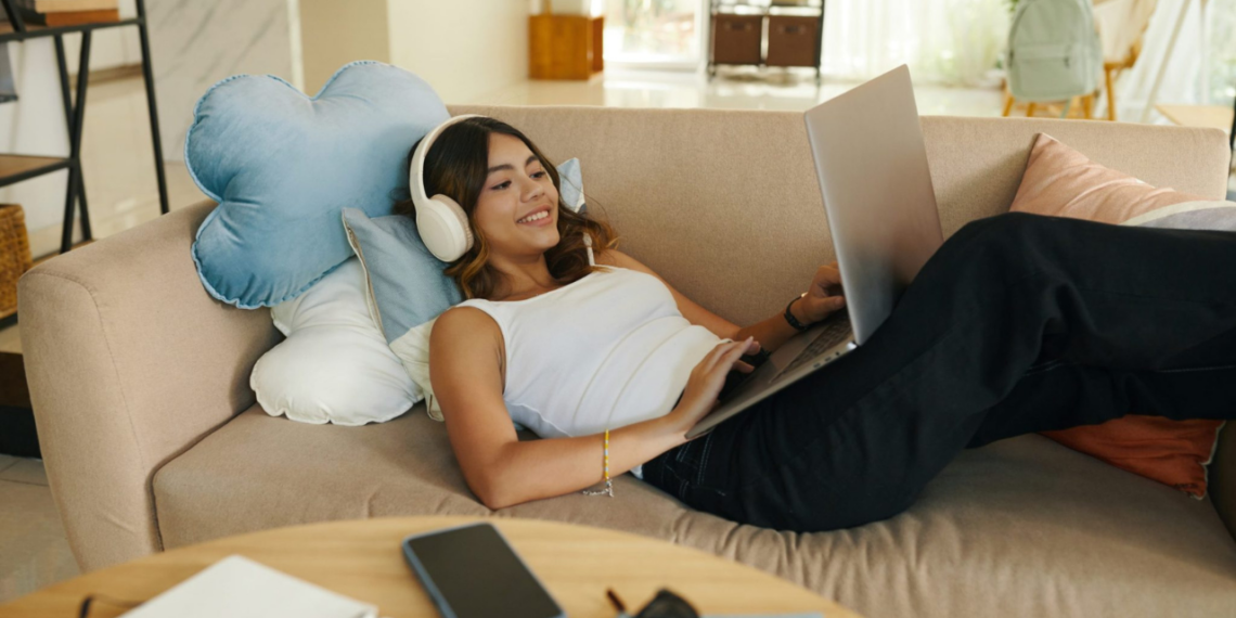 Fauxductivity Or The Future Of Focus Why Gen Z Streaming At Work Isn’t A Red Flag