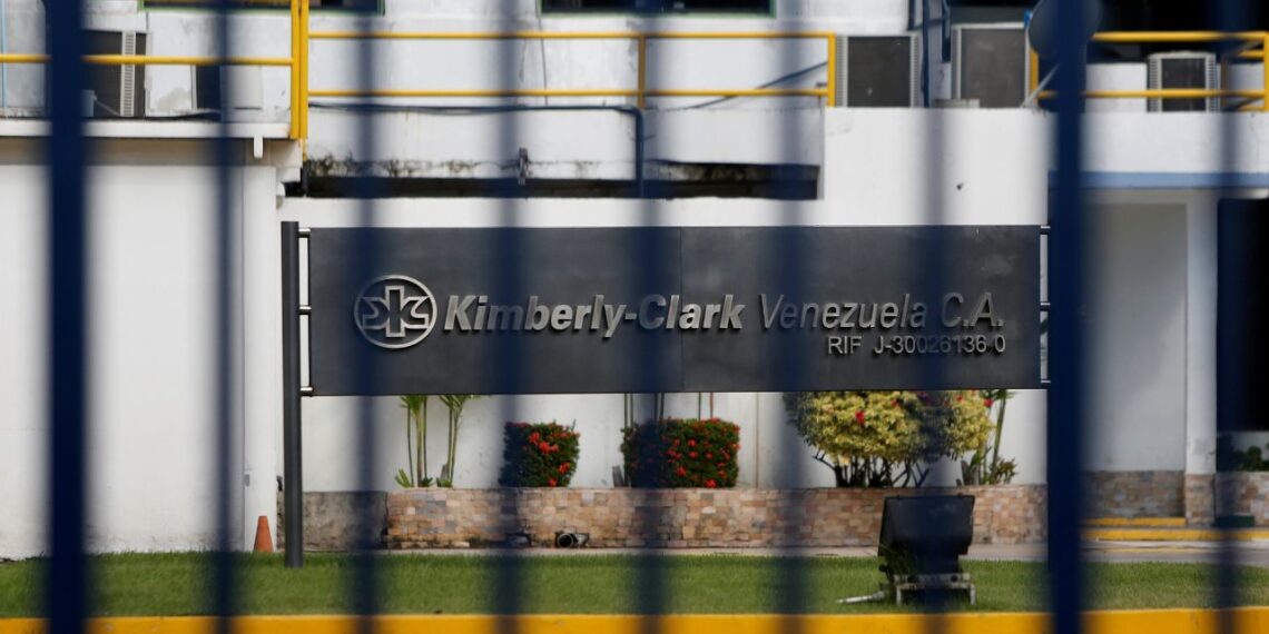 Kimberly-Clark Investing $2 Billion To Create 900 Jobs In U.S.