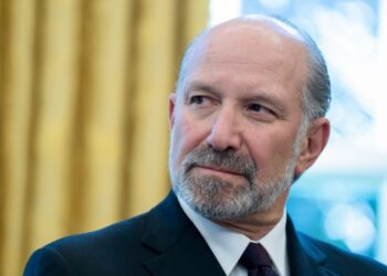 U.S. Secretary Of Commerce Says Factory Jobs For Life Is The Future Of Work — For You, Your Kids, And Your Grandkids