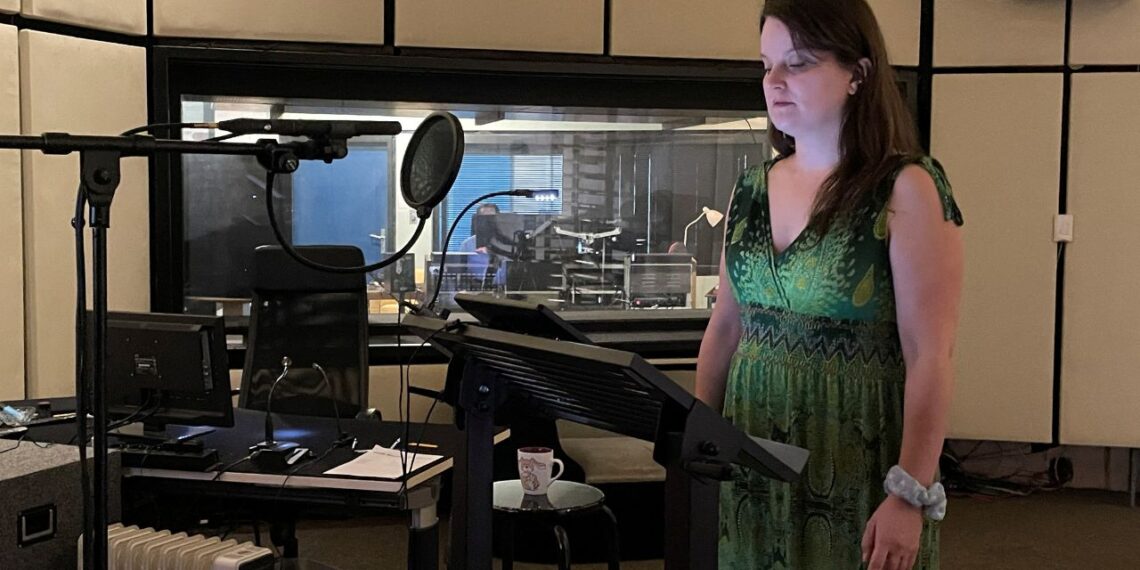 75,500 Voice Actors Rally To Protect Jobs Against AI Takeover