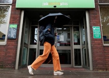 Britain’s Hiring Freeze Deepens As Worker Supply Surges To Post-Pandemic High