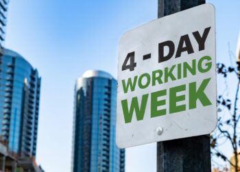 HSBC Mandates Managing Directors Return to Office 4+ Days a Week