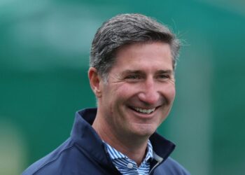 Starbucks CEO Earns 6,666 Times More Than the Average Worker