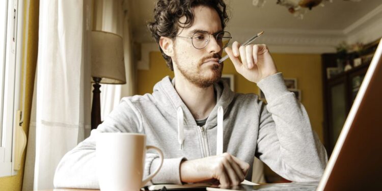 90% Of Workers Are Now Using Chatbots As Part Of Booming Shadow AI Economy