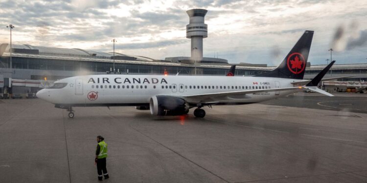 Air Canada Union Battles for Fair Pay on Unpaid Work
