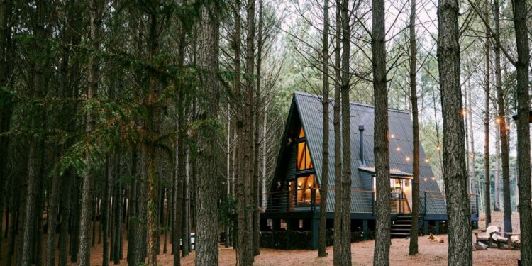 Airbnb’s New Experience Strategy Is A UX Masterclass For The Future Workplace