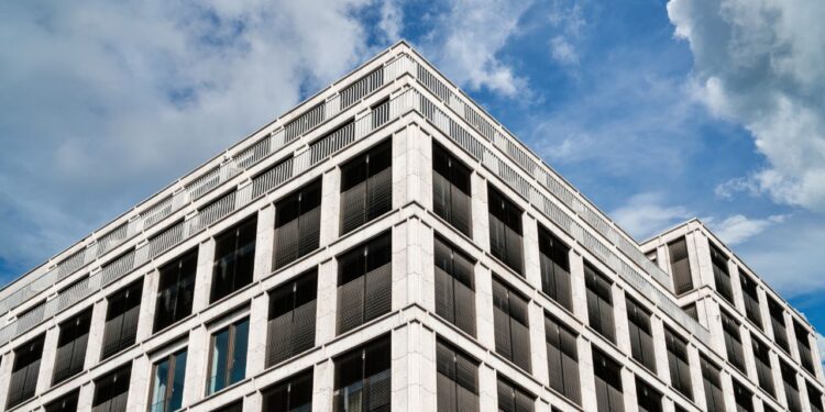 European Office Leasing Grows 10% In Q2 Amid RTO Push