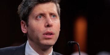 Investors Dump Tech Stock As MIT Report Shows AI Failing To Deliver Workplace ROI