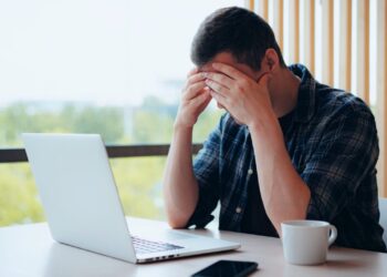 July Layoffs Surge 140%, Fueled by AI Disruption and Government Cuts