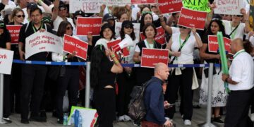 New Air Canada Labor Deal Could Spur Pay Reforms Across North American Airlines