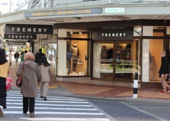 New Zealand Faces Under-30 Talent Exodus As Global Job Market Lures Workers Abroad