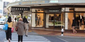 New Zealand Faces Under-30 Talent Exodus As Global Job Market Lures Workers Abroad