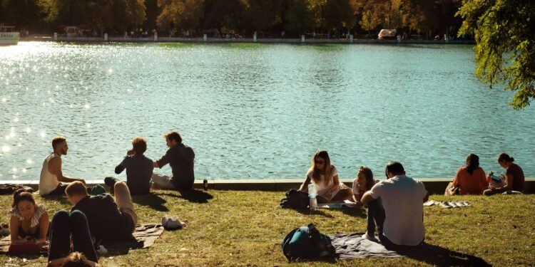 Over 1.4 Million U.K. Workers Now on Four-Day Week as Demand for Flexibility Grows