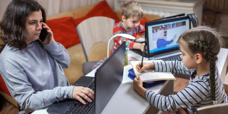 Remote Work Helps Mothers Bypass Career Roadblocks In Demanding Jobs, New Study Shows