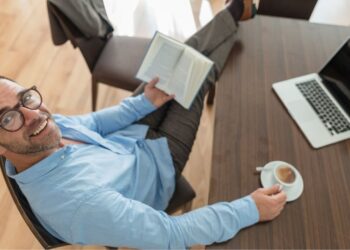 Small Firms Embrace Full Flexibility And Outpace Giants Who Cling To Office Mandates