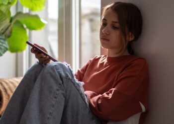 Surging Economic Anxiety Is Today’s Most Urgent Workplace Issue Employers Can’t Ignore Allwork.space