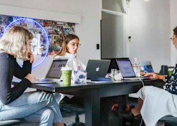 What Works And What Doesn’t When Using AI In Flex And Coworking Spaces